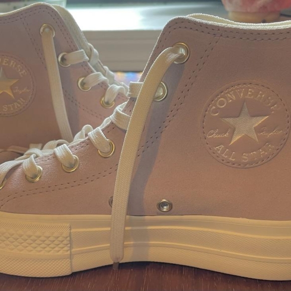 Converse Chuck Taylor All Star Size 7.5 Platform Sneaker Light Pink NWOB - Picture 3 of 4